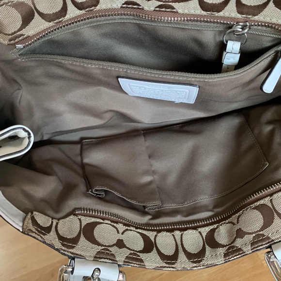 Coach Purse - Picture 4 of 5